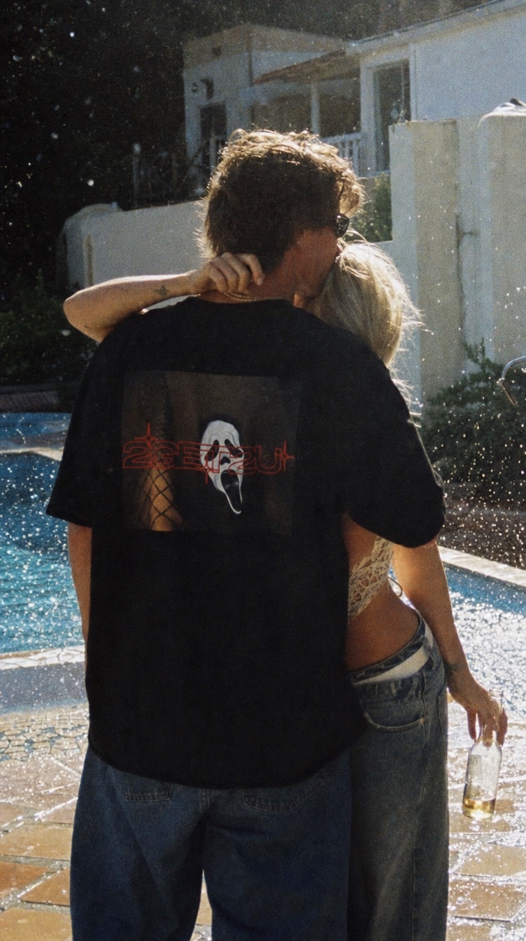 Scream — Ibiza, bordo piscina